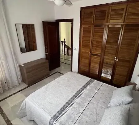 Holiday home Con Piscina A 10 Min De Granada *